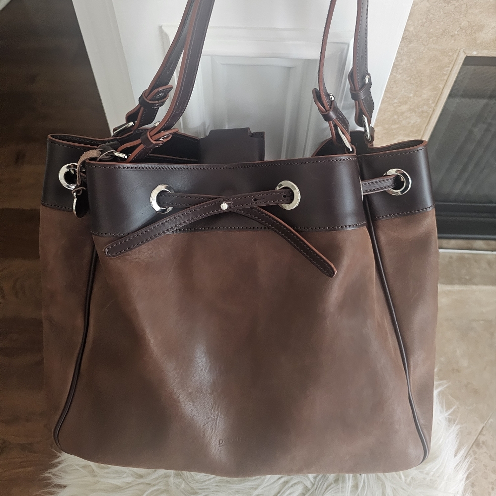 Dooney and Bourke bag